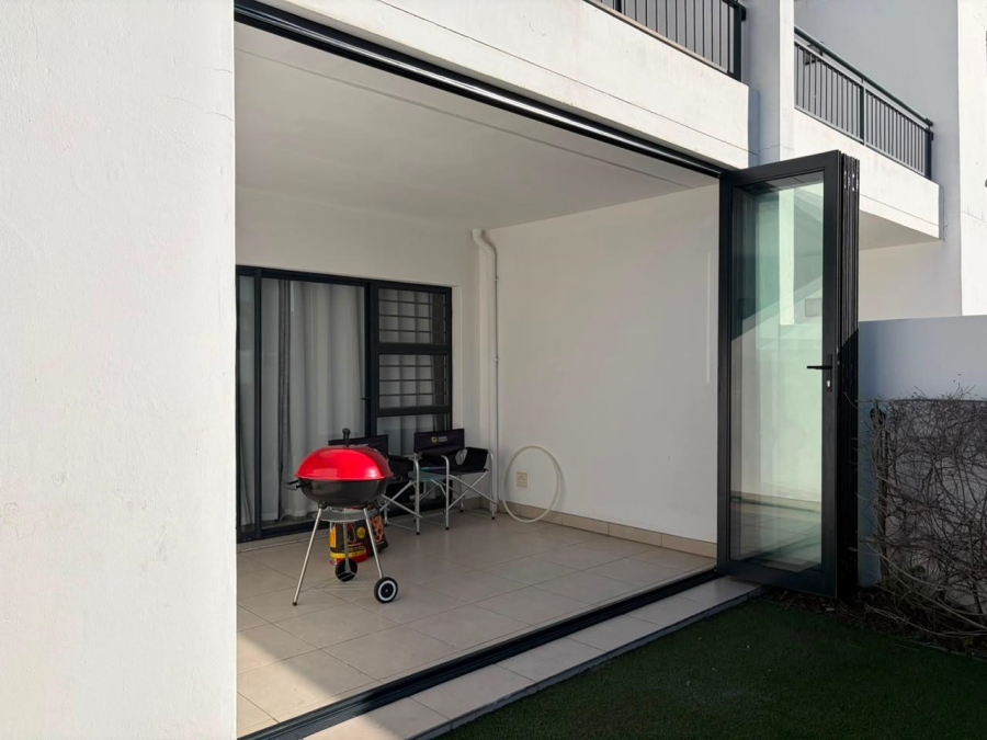 To Let 3 Bedroom Property for Rent in Sandown Western Cape